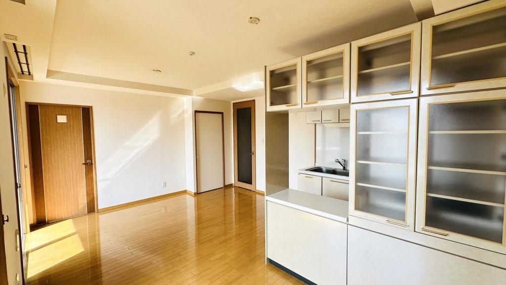 2LDK Apartment for Sale Near Isahaya Station, Nagasaki - Thumbnail 4