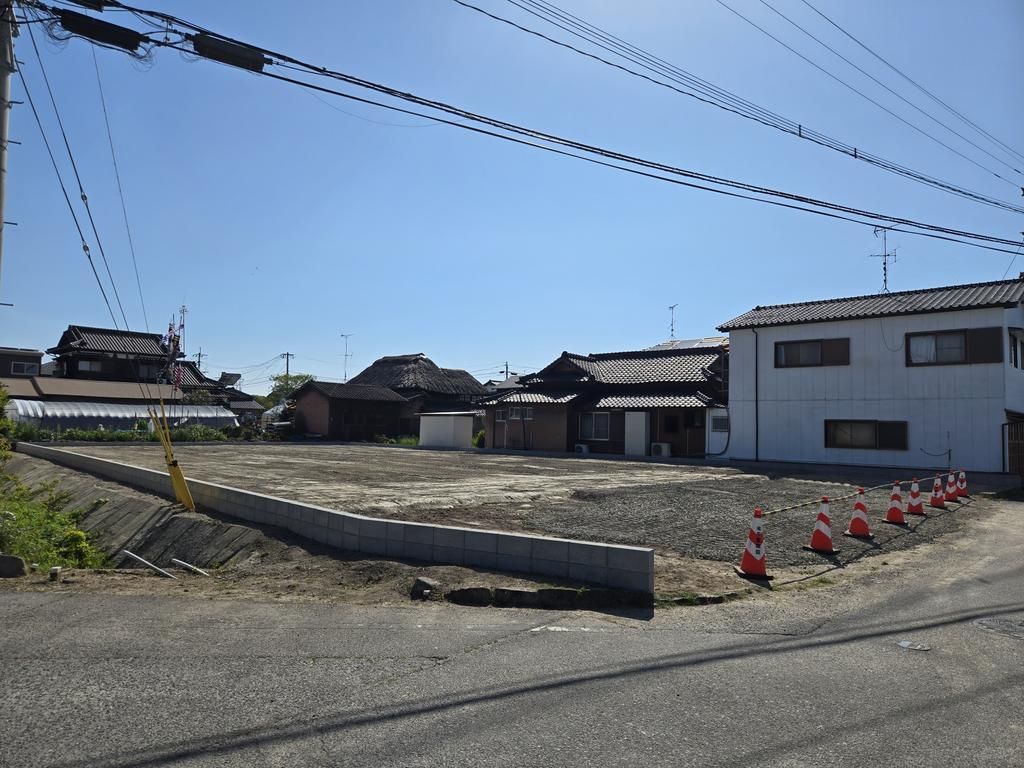 Spacious 710 sqm Residential Land for Sale in Kawazoe, Saga City - Thumbnail 3