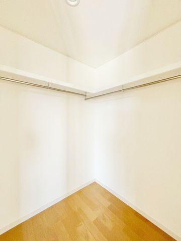 4LDK Solar-Powered House for Sale in Nakagawa City, Fukuoka - Thumbnail 2