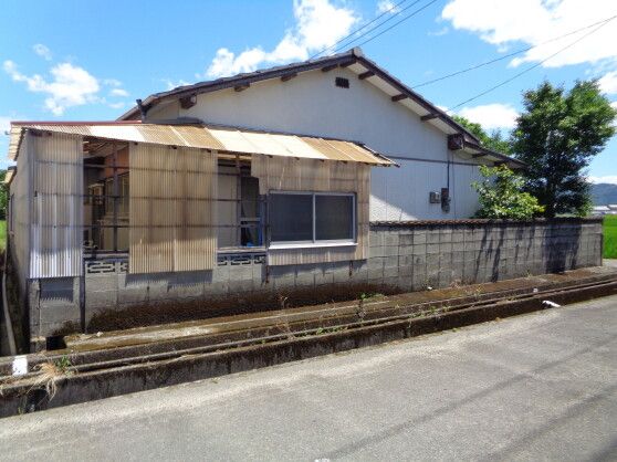 1971 3DK Single-Story House for Sale in Yatsushiro, Kumamoto - Thumbnail 2