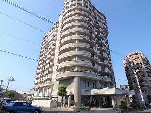 Artix Kokura Kanata 2LDK Apartment in Kitakyushu - Thumbnail 2