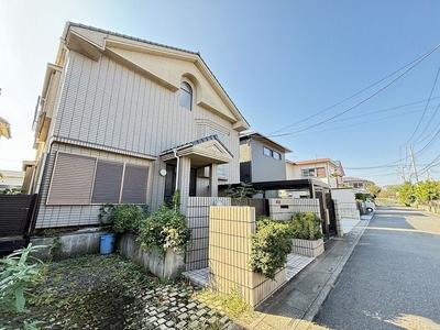 5LDK House in Ina Town with 221㎡ Land Near Kawagoe — Image 1, Ina, Saitama