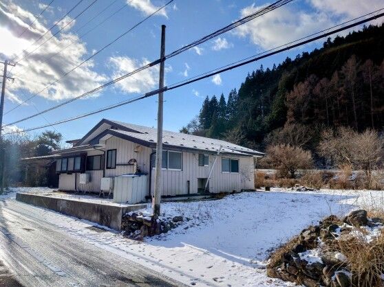 6DK Wooden House for Rent in Miyako City, Iwate - Thumbnail 2