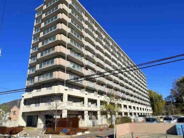 Renovated 3LDK Apartment for Sale Near Sakurai Station, Nara - Thumbnail 2