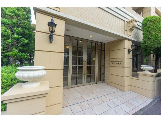 Renovated 3LDK Apartment for Sale in Totsuka, Yokohama - Thumbnail 4