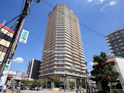 Takarazuka Tower 3LDK Apartment Near Station | Hyogo — Image 1, Takarazuka, Hyogo