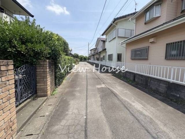 4SLDK House for Sale in Takasaki with Massive Storage & South-Facing Layout - Thumbnail 4
