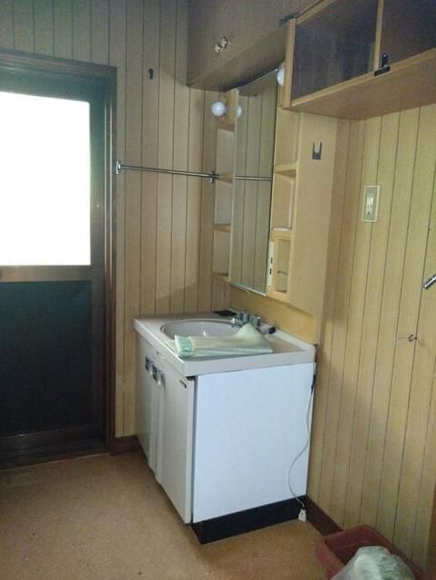 Affordable 2LDK Single-Story House in Niihama City, Ehime - Thumbnail 3