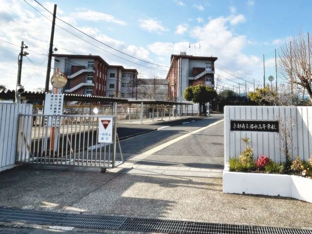 Land for Sale in Fushimi, Kyoto with Old House - 9.8M Yen - Thumbnail 3