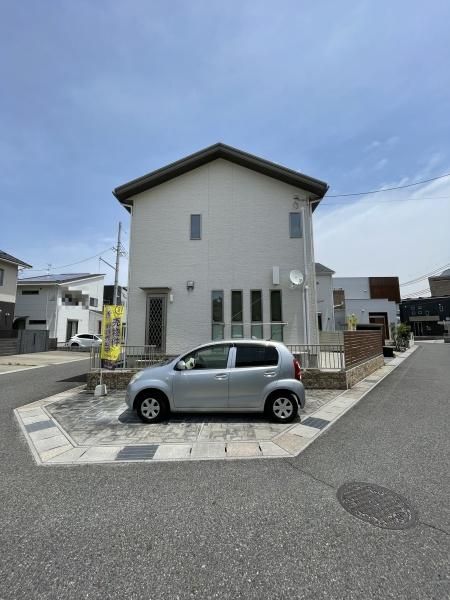 Spacious 4SLDK house in Hikone with garden and parking - Thumbnail 3