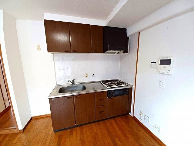 Royal City Nissei 902 Apartment in Bizen City Okayama - Thumbnail 2