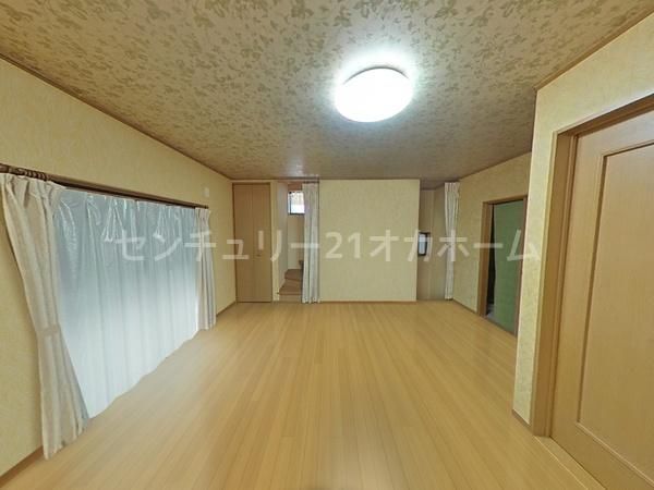 7LDK Family House with Rooftop Garden in Moriguchi - Thumbnail 2