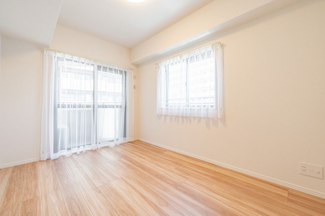 3LDK Renovated Apartment in Koto City, Tokyo - Thumbnail 3