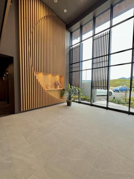 Omi Road Churaku-bo 13F Apartment with Lake Biwa View in Otsu - Thumbnail 3