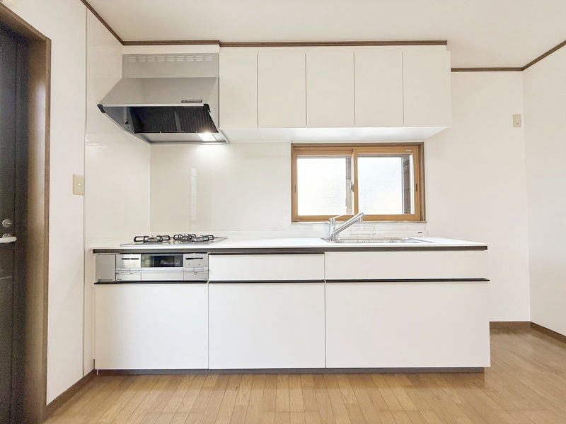 5LDK Renovated House in Ishinomaki with Parking - Thumbnail 4
