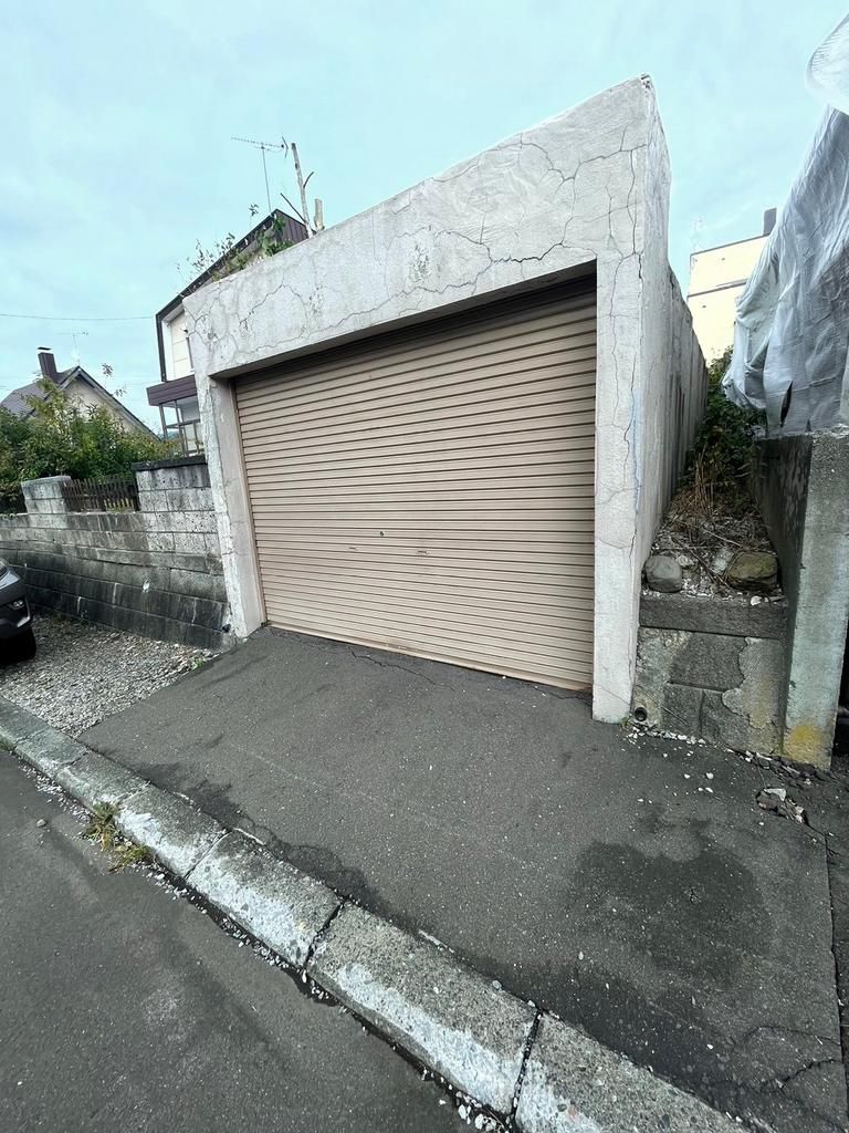 Land for Sale in Kitahiroshima, Hokkaido - 344.2 sqm Plot - Thumbnail 2