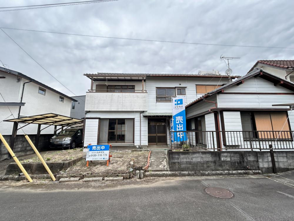 6LDK House in Fujinomiya with 2 Parking Spaces - Thumbnail 2