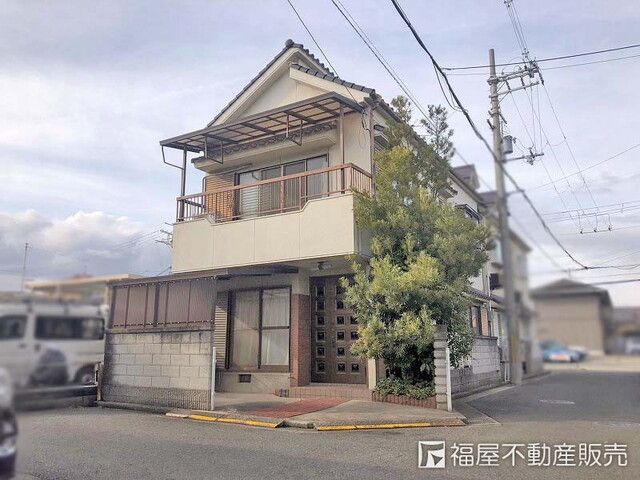 4LDK House for Sale in Yao City, Osaka Prefecture - Thumbnail 2