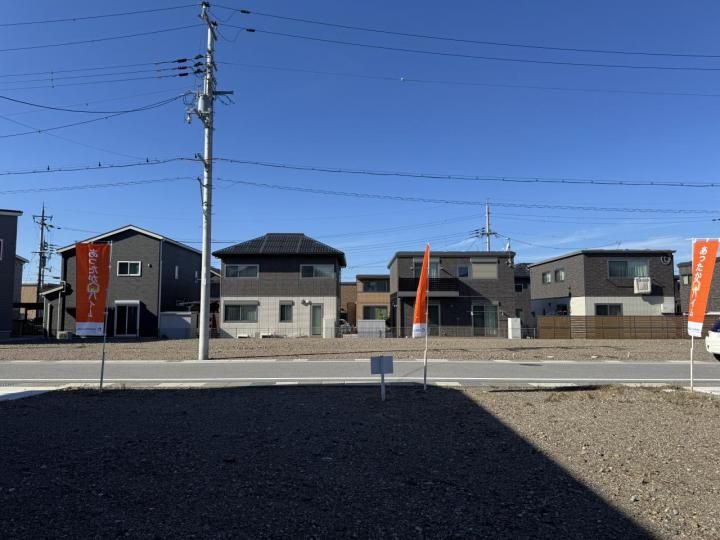Land for Sale in Hikone: Final Plot in Higashinumanami Prime City - Thumbnail 4