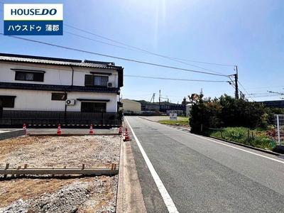 Spacious 3LDK House in Gamagori with 3 Parking Spaces — Image 3, Gamagori, Aichi