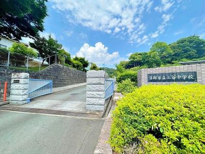Spacious 3LDK House in Gamagori with 3 Parking Spaces — Image 2, Gamagori, Aichi