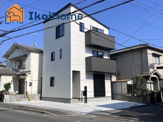 New 3-Story House for Sale in Akashi, Hyogo - 3SLDK, 3 Parking - Thumbnail 2