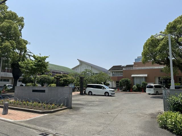 2LDK Apartment for Sale in The Residence Oyodo Riverside, Miyazaki - Thumbnail 4
