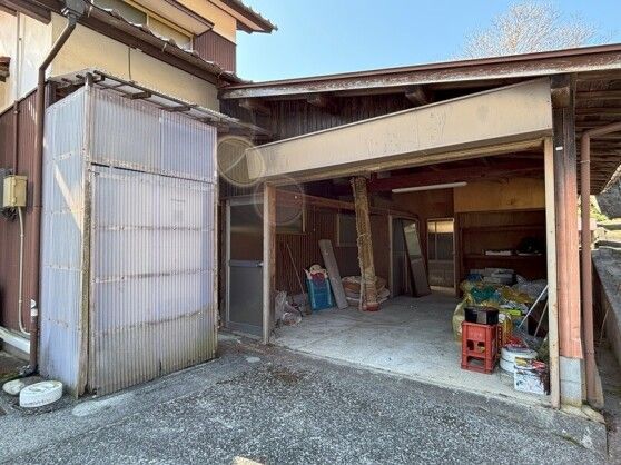 5DK Renovated Country House with Garden in Shunan, Yamaguchi - Thumbnail 2