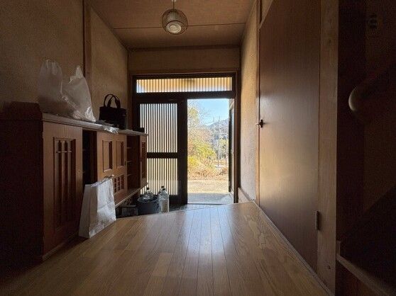 5DK Renovated Country House with Garden in Shunan, Yamaguchi - Thumbnail 3