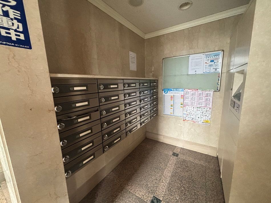 4LDK Apartment for Sale in Yokkaichi, Mie - Rainbow Motomachi - Thumbnail 2