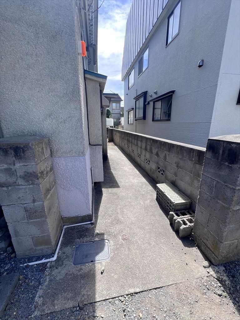 Land with Old House for Sale in Tsutsui, Aomori City - Thumbnail 3