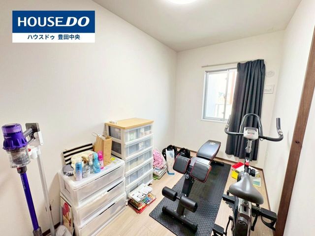 T Stage Showa-cho 3LDK Apartment in Toyota City - Thumbnail 4