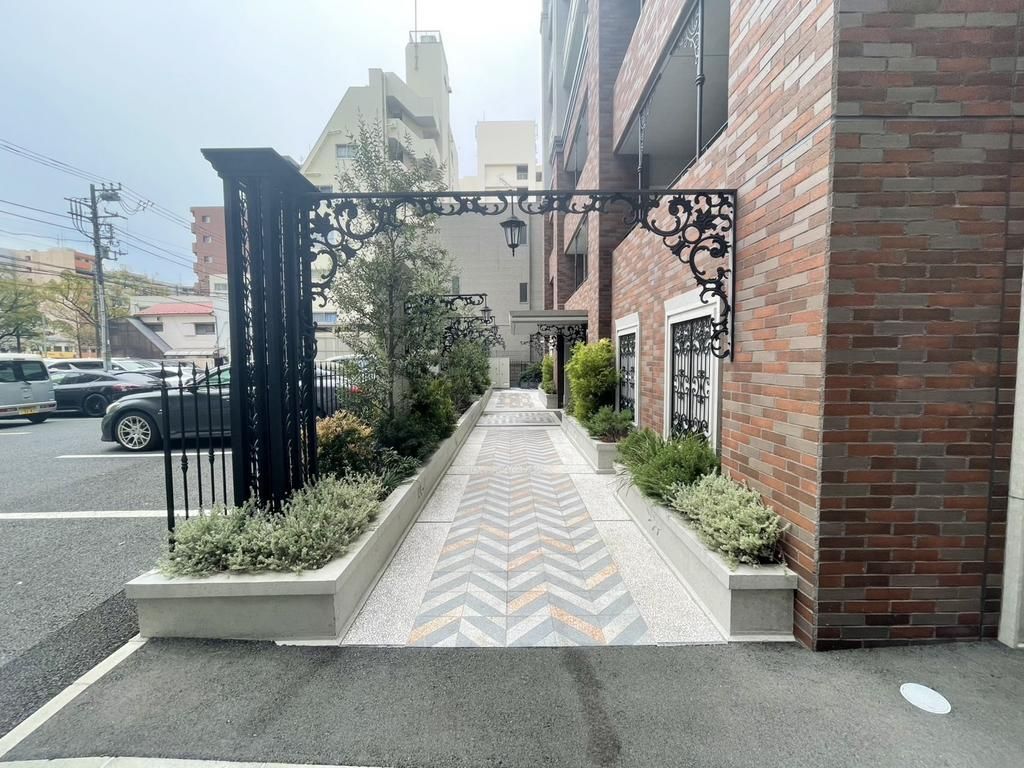Birth City Yokohama Odori Park 1DK Apartment for Sale - Thumbnail 4