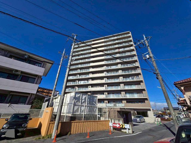 Servas Izumigaoka Dori 7F 2LDK Condo for Sale in Utsunomiya - Thumbnail 3