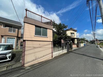 Oaza Takatsuo Detached House | Used detached house in Kokura Minami Ward, Kitakyushu City, 23 minutes walk from Tokuriki Arashiyamaguchi Station on the Kitakyushu Monorail Kokura Line (Property Number: 0138420-0004624) — Image 2, Kokura Minami, Fukuoka