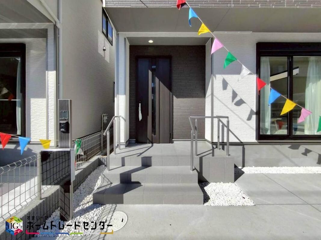 New 4LDK House in Inage, Chiba - South-Facing with 2 Car Spaces - Thumbnail 4