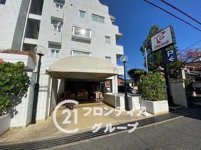 3LDK House for Sale in Yamashina, Kyoto - 86.4m² — Image 2, Yamashina, Kyoto