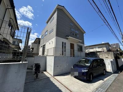Spacious 2SLDK House in Sayama with 132.48㎡ Living Space — Image 1, Sayama, Saitama