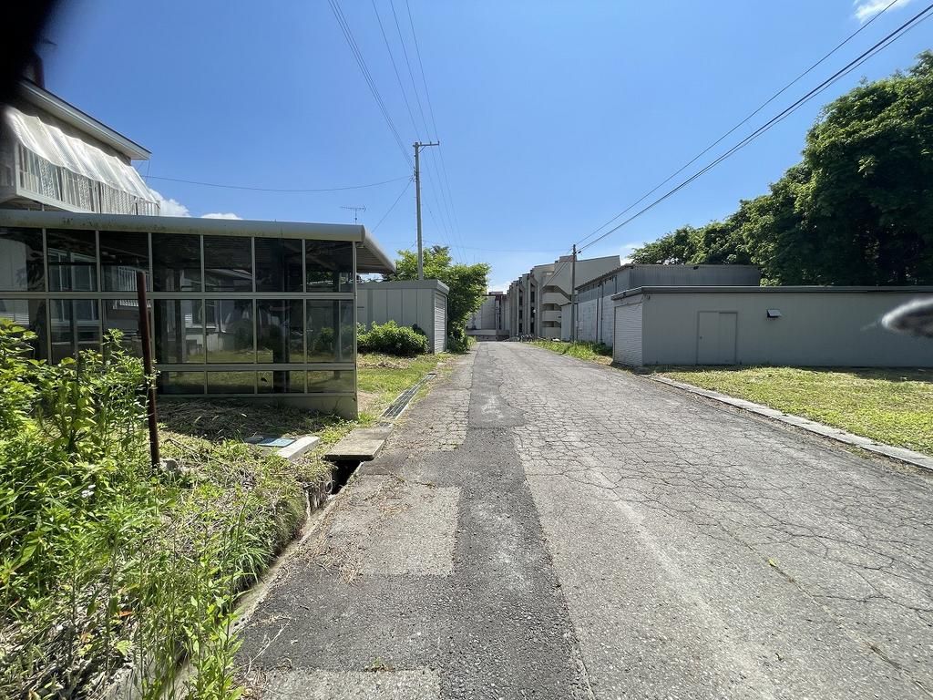 Naruko Onsen Cottage with Private Sulfur Hot Spring - Thumbnail 2