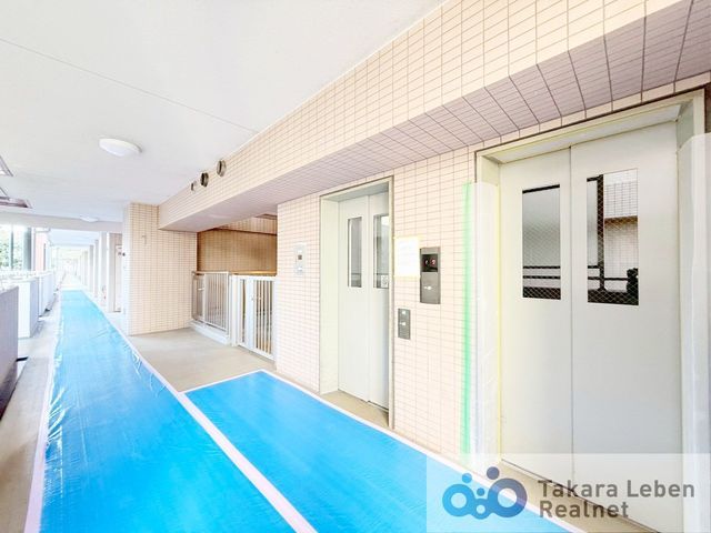 Renovated 3LDK Apartment in Saitama's Kita Ward Near Omiya - Image 1