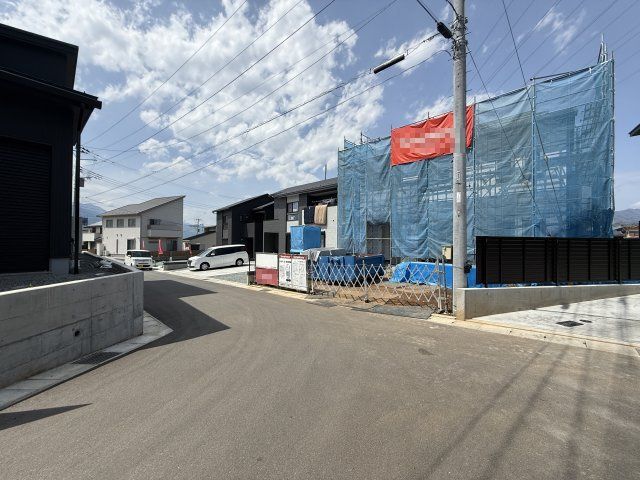New 4LDK House for Sale in Kai City, Yamanashi - Thumbnail 4