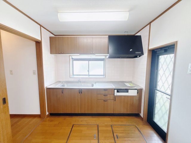 5LDK Corner Lot House in Ota City with Recent Renovations - Thumbnail 3