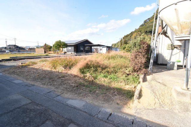 242 sqm Vacant Land for Sale in Kokubu Kamii, Kirishima City - Thumbnail 3