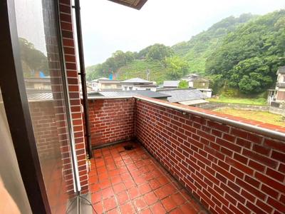 [Homes] Yoshidacho Minami Kimitateme house for sale RC 3-story | — Image 1, Uwajima, Ehime