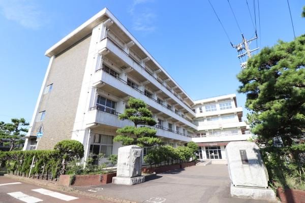 2LDK House for Sale in Suzuki, Niigata - Thumbnail 2