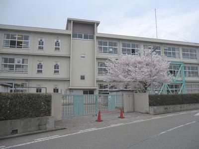 3LDK Apartment in Kakogawa with Balcony and Open Layout — Image 50, Kakogawa, Hyogo