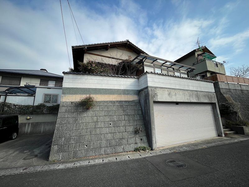 4SLDK House in Kitakyushu with Efficient Layout - Thumbnail 3