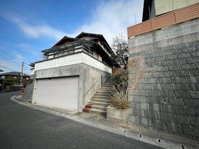4SLDK House in Kitakyushu with Efficient Layout — Image 1, Kokura Minami, Fukuoka