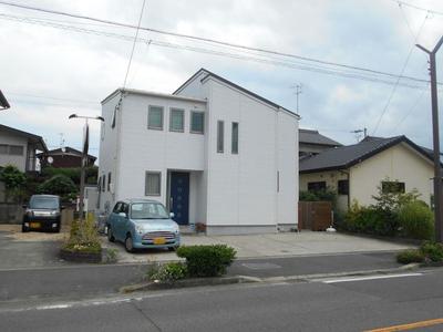 Used detached house in Kitagawa, Saijo City | Saijo City, JR Yosan Line Iyosaijo Station 4 minutes by bus, get off at Kamibai Elementary School, 8 minutes walk from used detached house (Property number: 0134421-0000981) — Image 2, Saijo, Ehime
