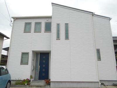 Used detached house in Kitagawa, Saijo City | Saijo City, JR Yosan Line Iyosaijo Station 4 minutes by bus, get off at Kamibai Elementary School, 8 minutes walk from used detached house (Property number: 0134421-0000981) — Image 4, Saijo, Ehime